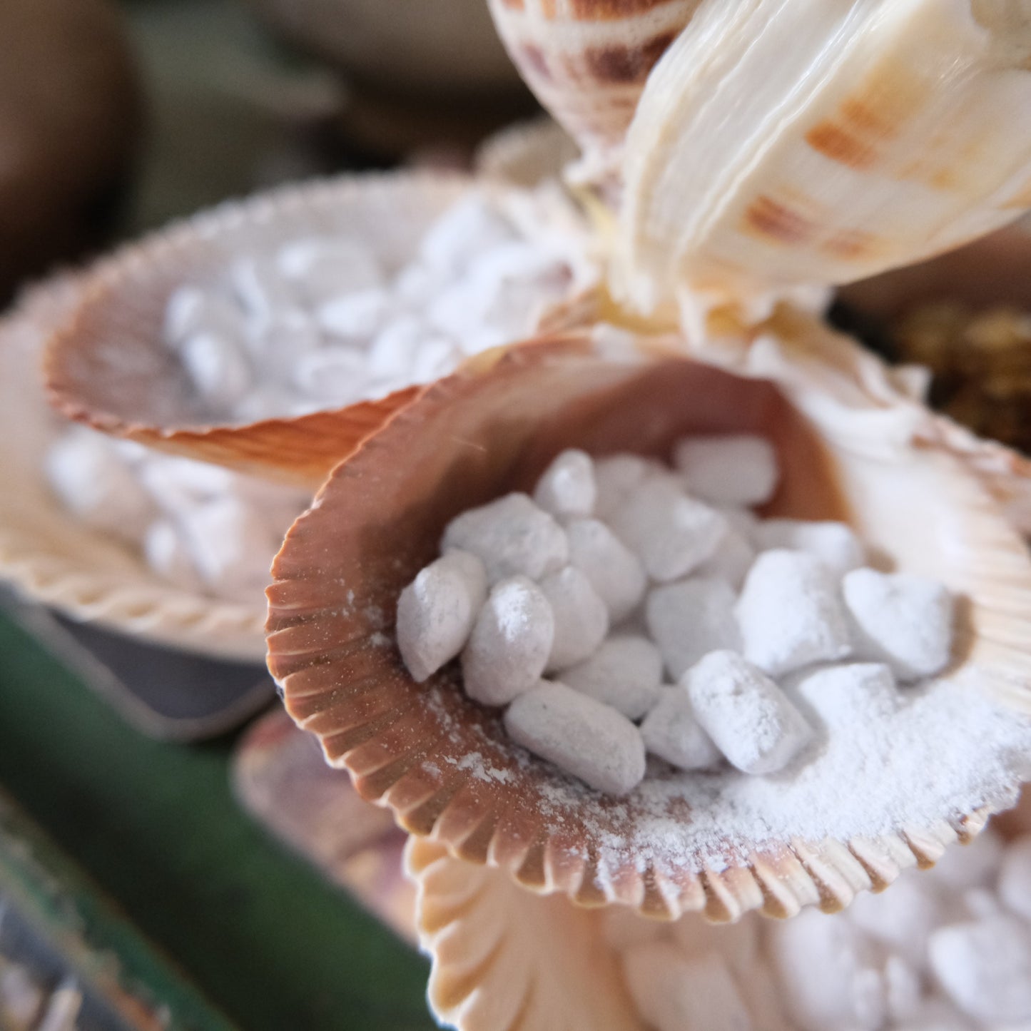 SEVEN SORROWS INCENSE - FRANKINCENSE AND MYRRH