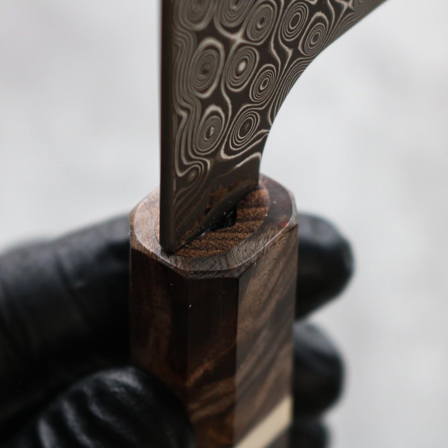 Nigara Hamono Damascus Anmon Gyuto 195 mm