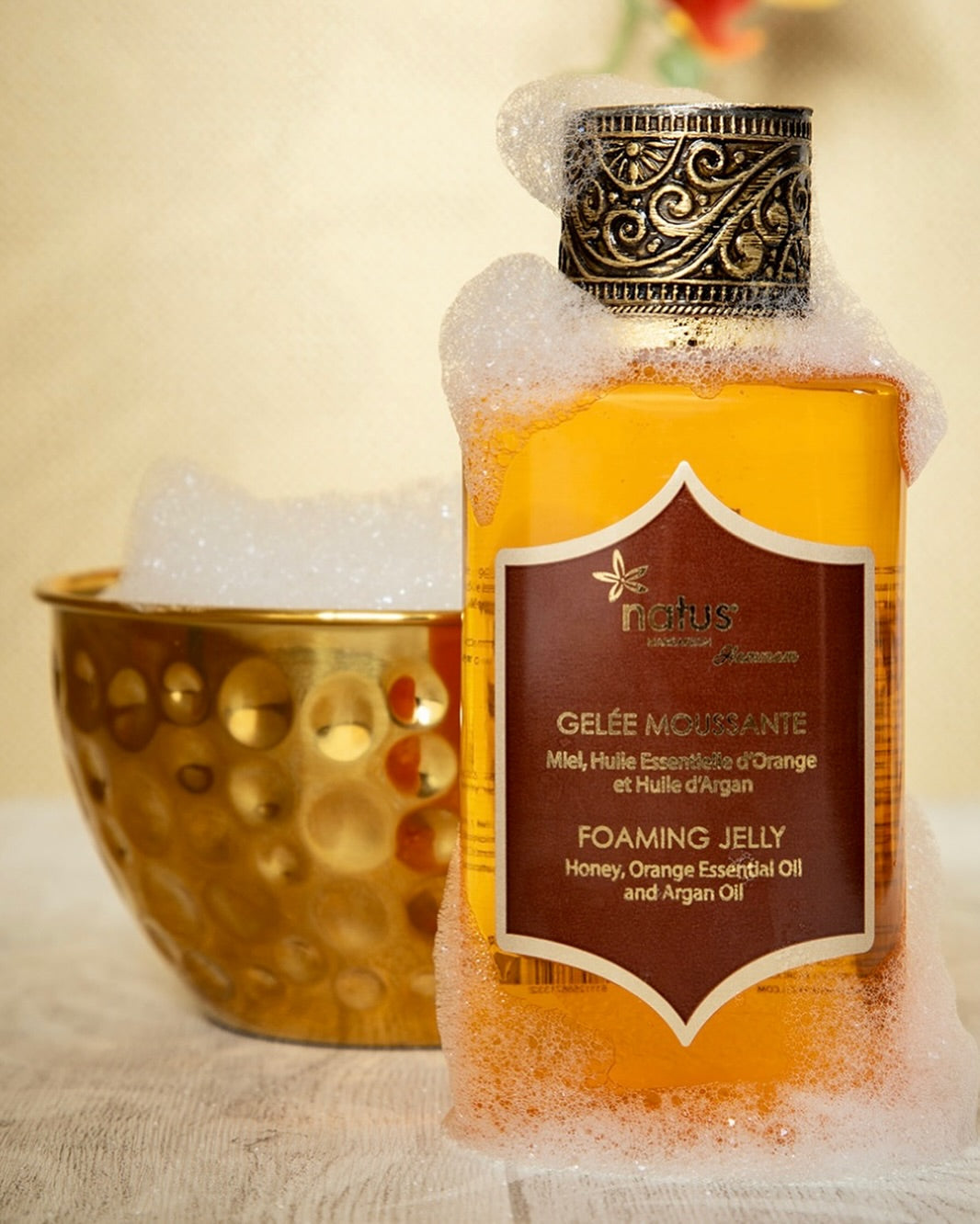 Foaming jelly with honey, orange essential oil and argan oil