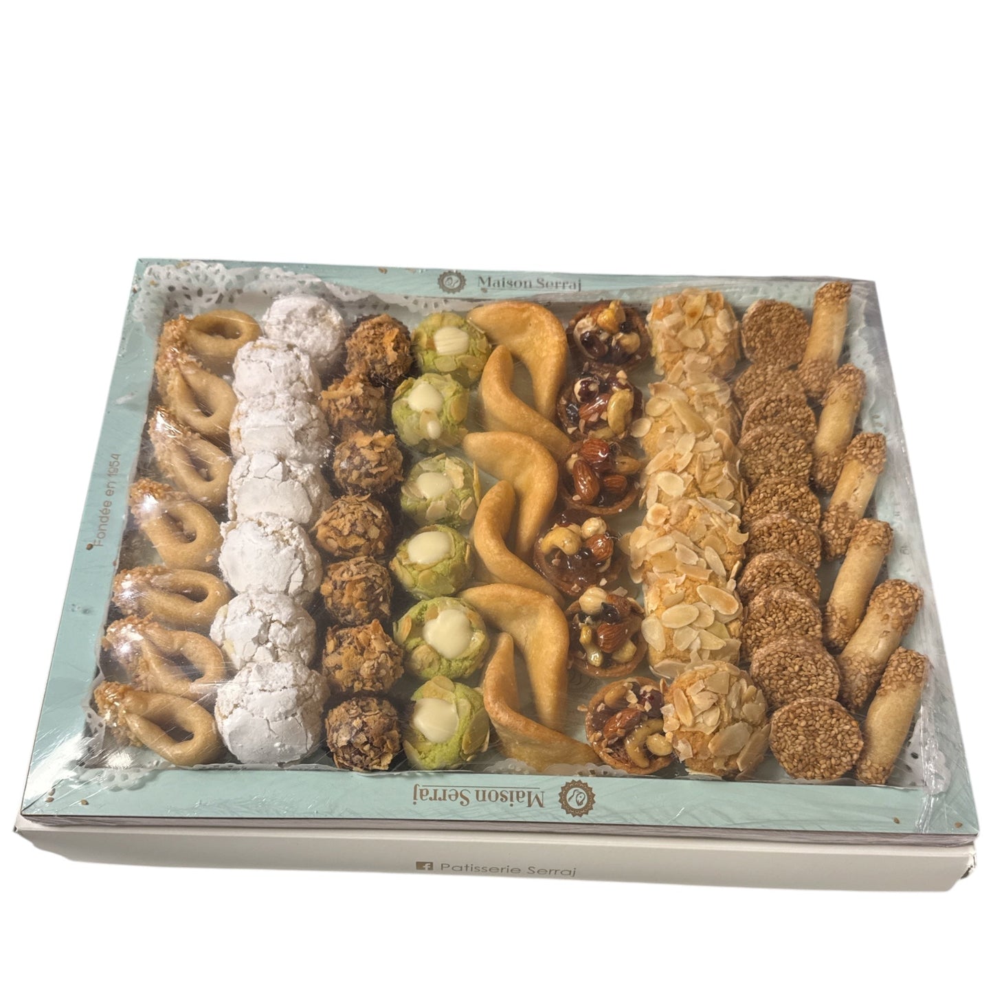 Maison Serraj Gâteaux Marocains Plateau Mixte Amandes Beldi Varié 1.2g