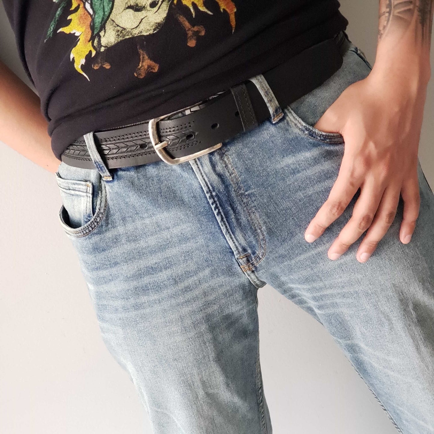 Brown Arrow Patterned 100% Real Distressed Leather Belt