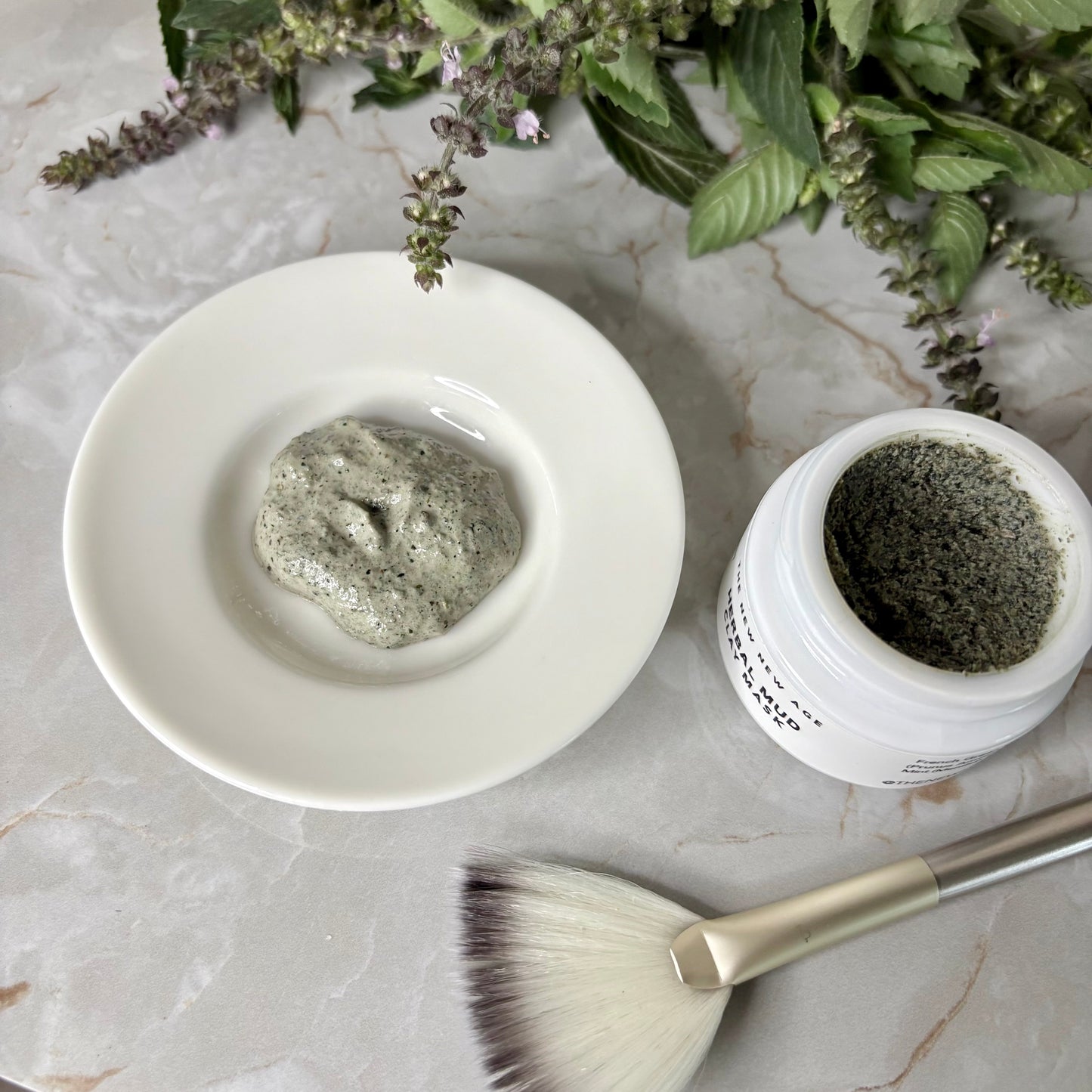 HERBAL MUD CLAY MASK
