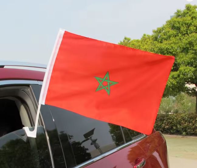Drapeau du Maroc en polyester de taille moyenne pour voiture 12"x18"(30x46cm)