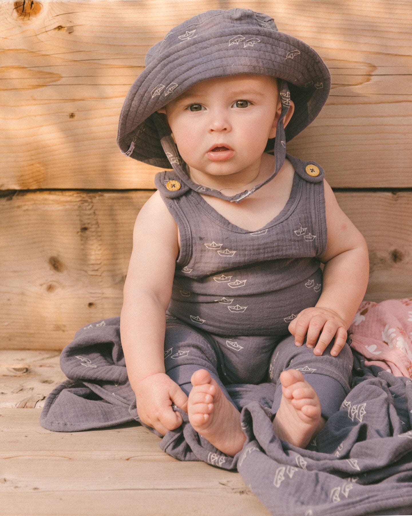 Printed Muslin Bucket Hat Navy Blue Paper Boats