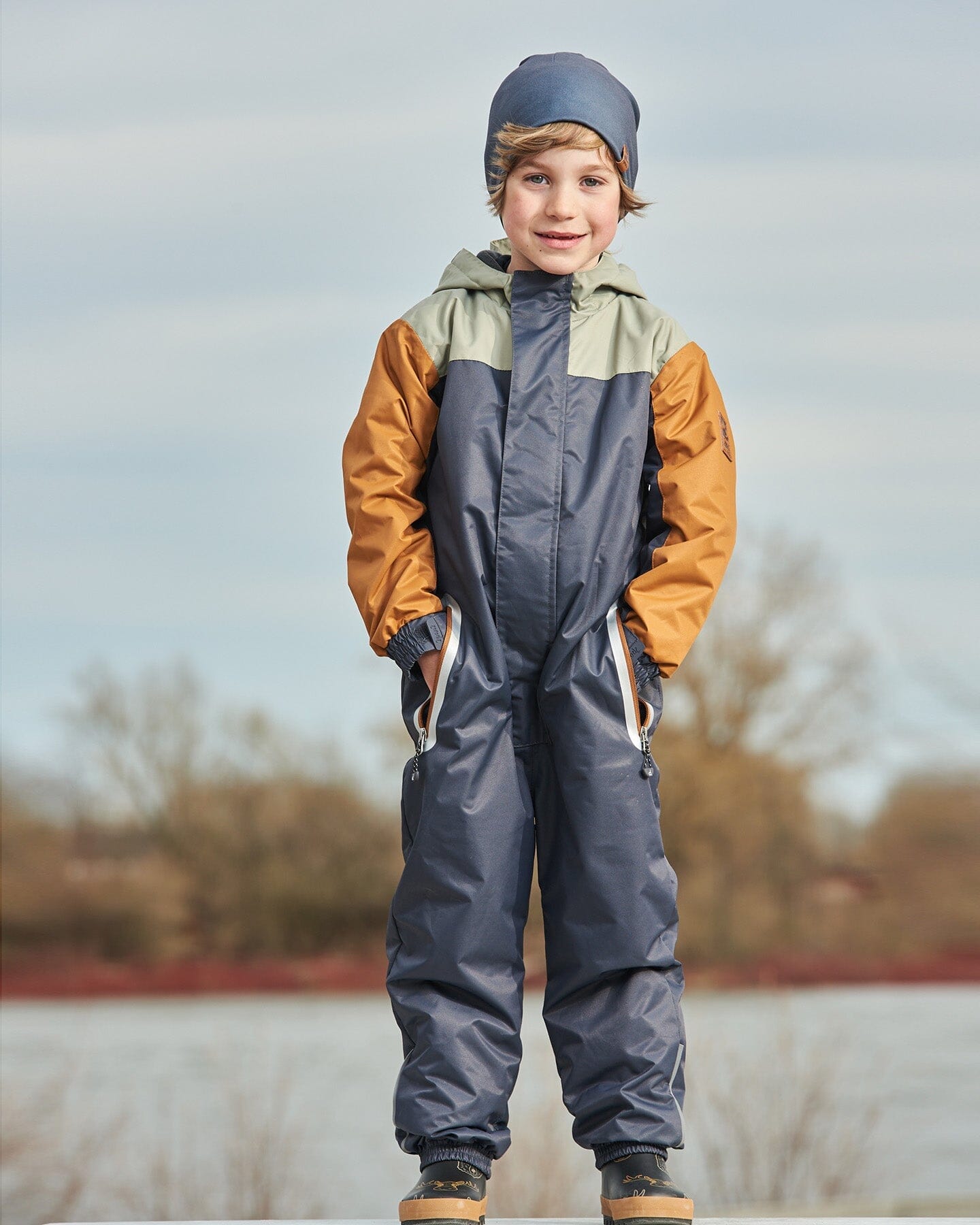 Colorblock Mid-Season One-Piece Outerwear Dark Gray, Sage, And Tan