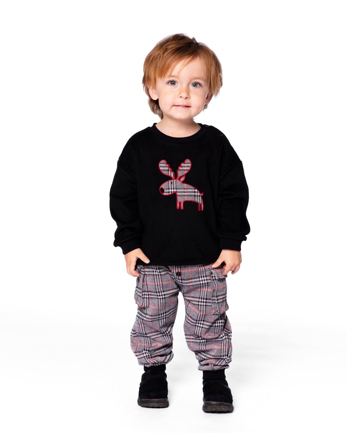 Sweater And Cargo Pants Set Black With Moose Applique