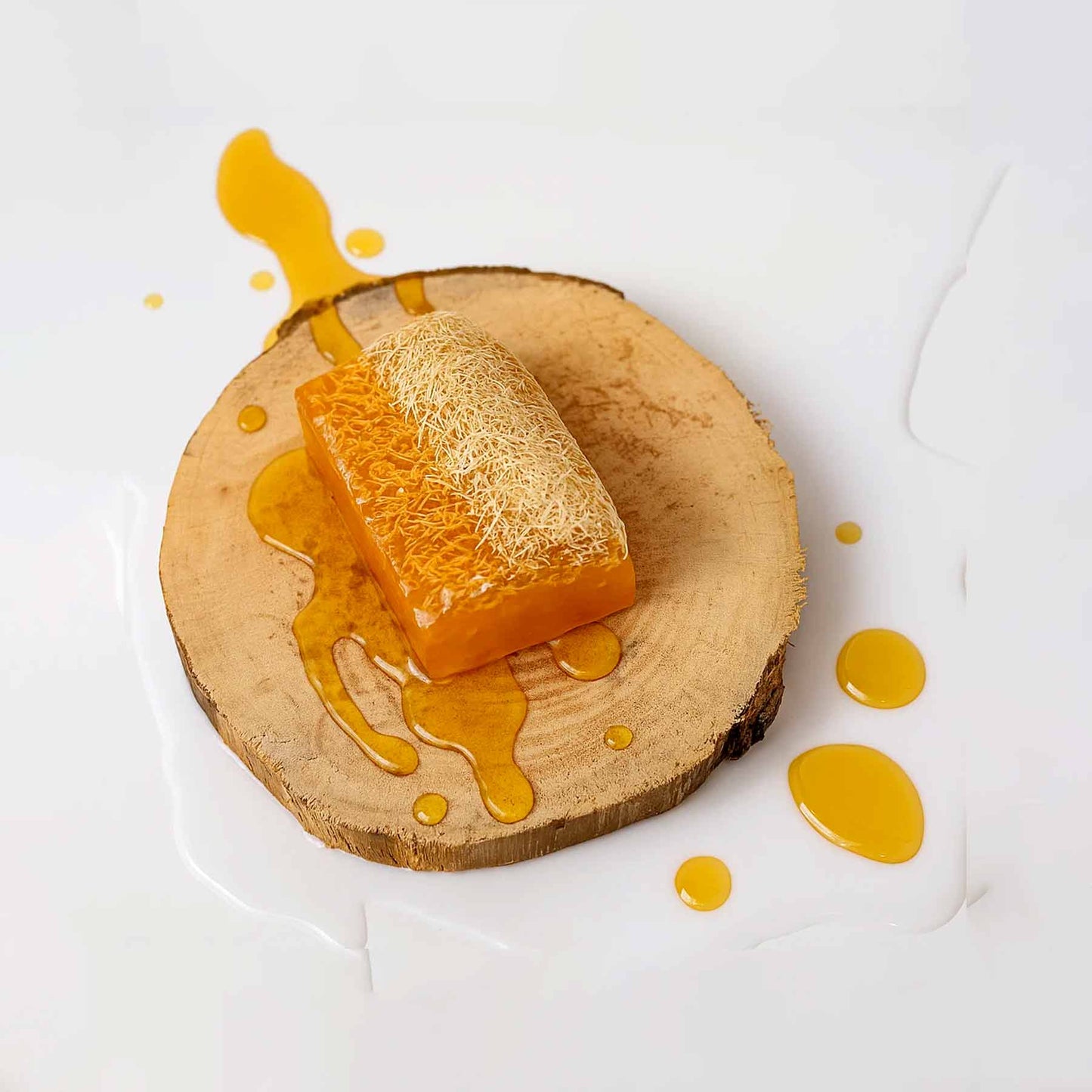 Loofah Soap: Honey & Milk