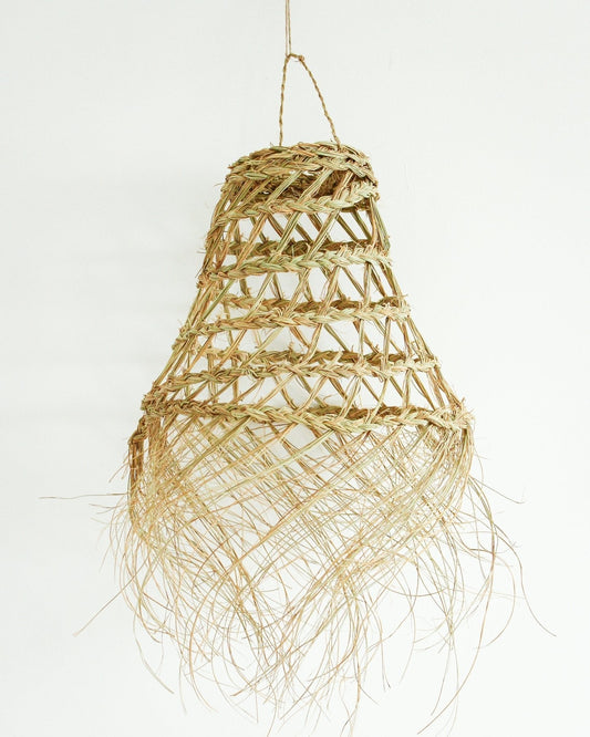 Moroccan Handwoven Seagrass Lampshade with fringes - ZaytunaMart.ca