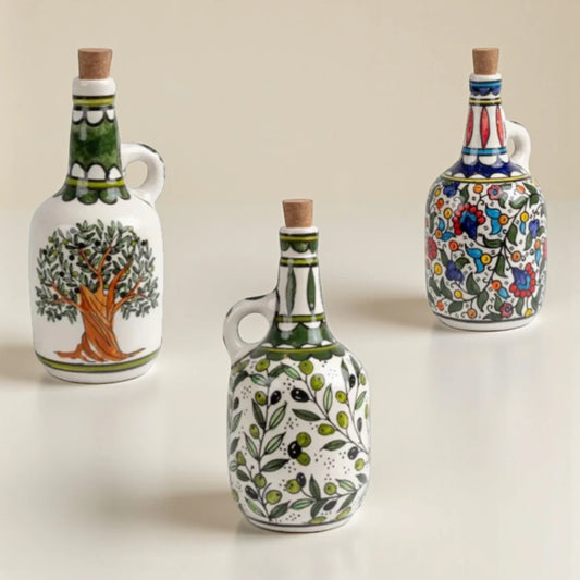 Grande Bouteille d'Huile en Céramique 12×12×25 cm – Distributeur d'Huile d'Olive Fait à la Main & Accessoires de Cuisine Décoratifs